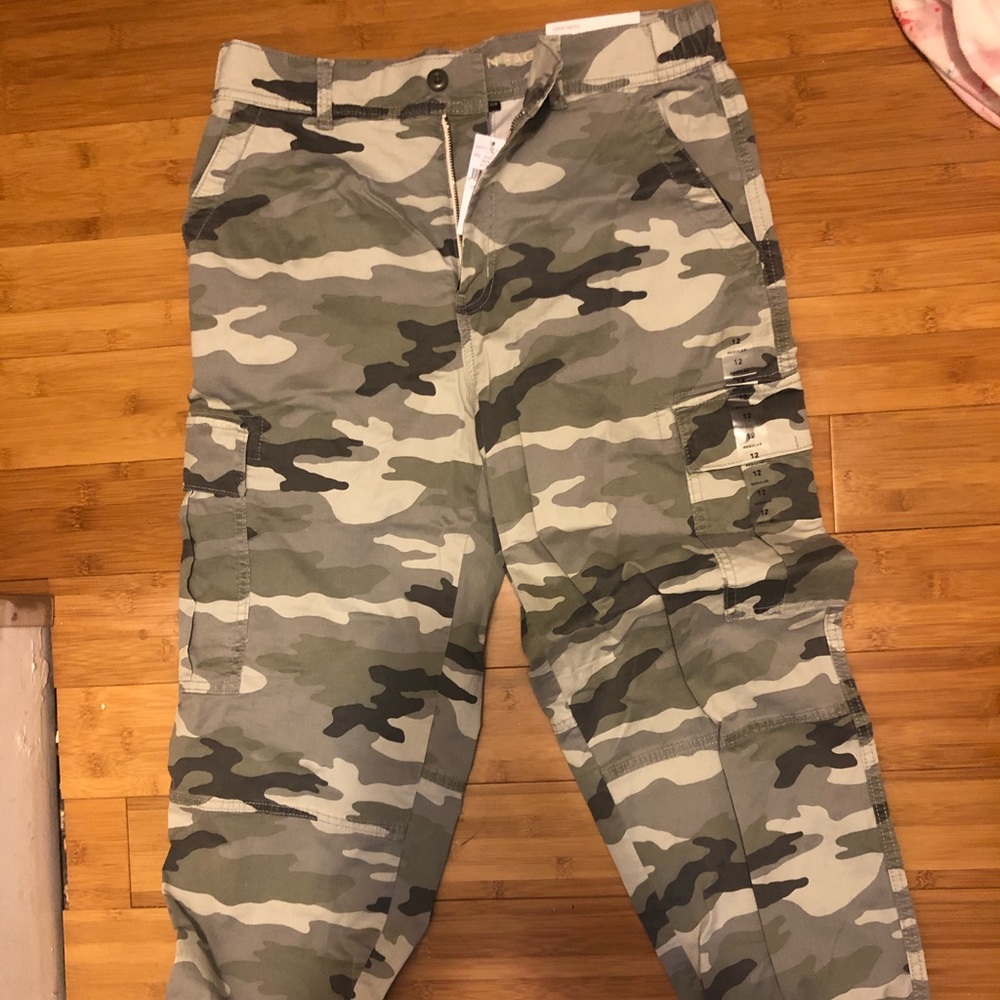 Brand New American Eagle Army Pants